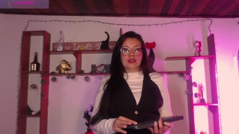 queenrose94 online show from March 2026 01:44:01 PM