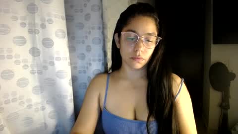 Paola online show from July 2026 03:09:01 AM