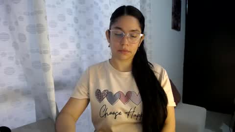 Paola online show from July 2026 10:55:01 PM