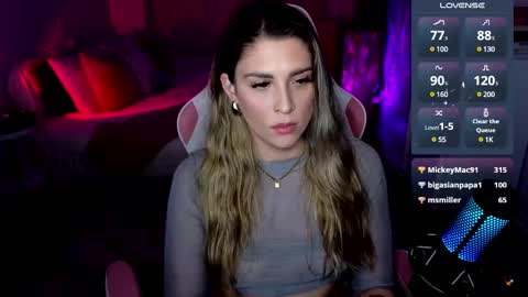 Snapshot of queenx_lexy chatting on December 2024 10:38:02 PM queenx_lexy online show from December 2024 10:38:02 PM