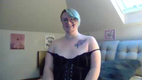 queerlyjaz online show from November 2025 11:41:01 PM