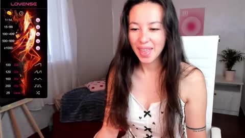 Snapshot of queitsharm_ chatting on September 2025 05:18:02 AM Anna online show from September 2025 05:18:02 AM