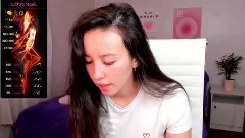 Snapshot of queitsharm_ chatting on September 2025 05:20:01 AM Anna online show from September 2025 05:20:01 AM