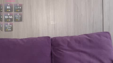 Fiona online show from September 2025 04:06:01 AM