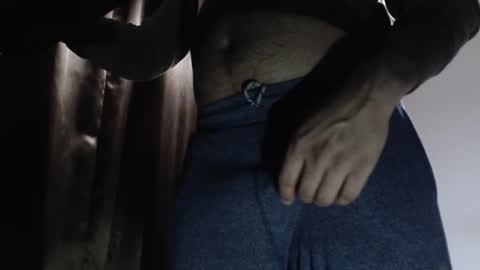 Snapshot of quickienerd chatting on January 2025 10:54:01 PM oilypanda online show from January 2025 10:54:01 PM