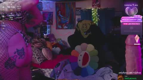 Snapshot of r2dho3 chatting on March 2026 11:18:01 PM Amy Wild online show from March 2026 11:18:01 PM