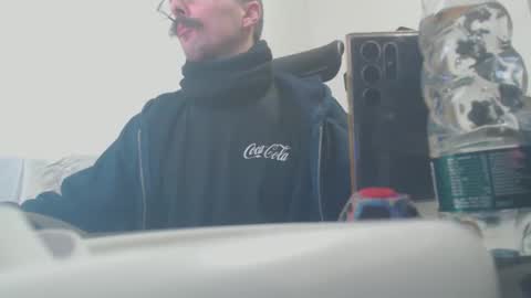 Snapshot of raccon68 chatting on December 2024 01:21:01 PM Raccoon68 online show from December 2024 01:21:01 PM