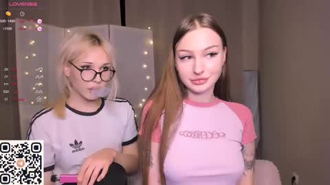 Snapshot of rachel___mur chatting on November 2025 06:30:02 PM rachel___mur online show from November 2025 06:30:02 PM