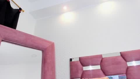 Snapshot of rachel_roman chatting on February 2025 12:40:02 AM DALIANA online show from February 2025 12:40:02 AM