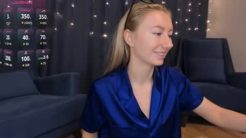 Rachel online show from December 2025 04:43:02 AM