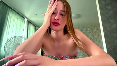 Elena online show from July 2026 02:11:02 AM