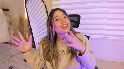 Rachell online show from November 2025 03:49:01 AM