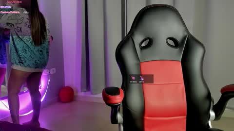 rachell_owen online show from November 2025 04:37:02 AM