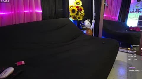 Snapshot of rachellkors_ chatting on October 2025 10:47:01 AM rachellk online show from October 2025 10:47:01 AM