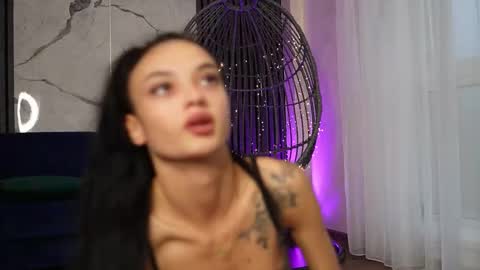 Ann online show from November 2025 05:28:02 AM