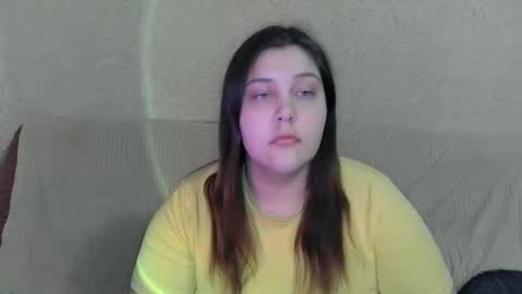 Snapshot of rachelwild chatting on March 2025 03:24:01 PM RachelWild online show from March 2025 03:24:01 PM