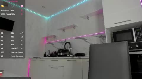 radiance_ online show from October 2025 05:34:01 PM