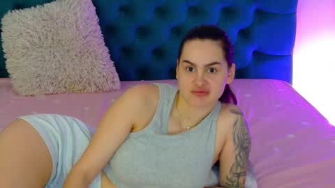 sweet peach online show from January 2026 08:09:02 AM