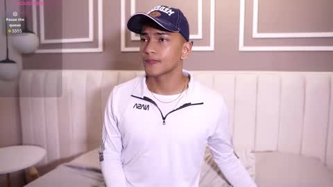 rafa_cruz online show from February 2026 12:12:01 PM