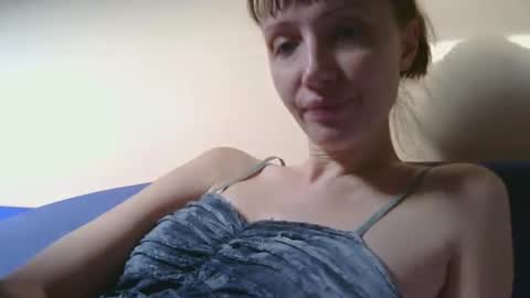 Rafaella online show from March 2026 02:43:01 PM