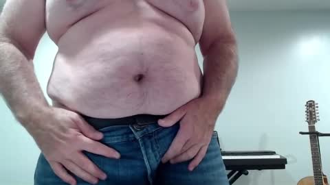 Ray online show from December 2024 09:31:02 PM