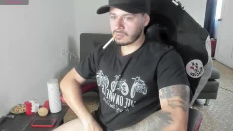 ragnar_lothbrok77 online show from October 2025 09:22:01 PM