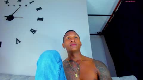 Andres H online show from February 2025 08:59:02 AM