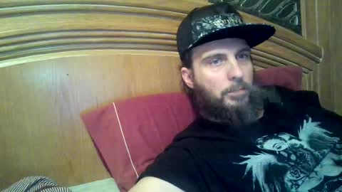 Snapshot of raidersman757 chatting on January 2026 02:03:01 AM hitman online show from January 2026 02:03:01 AM