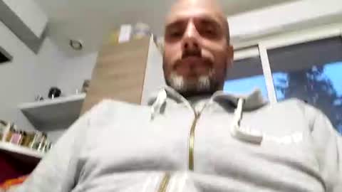 raidhot4646 online show from November 2025 07:22:02 AM