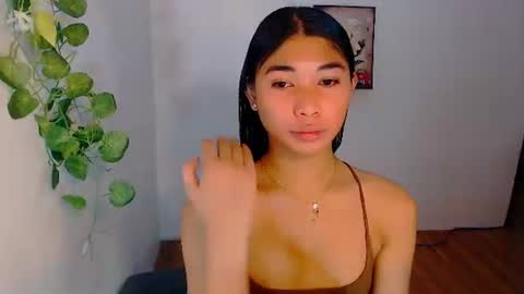 raindrizzle1706 online show from January 2026 10:07:02 AM