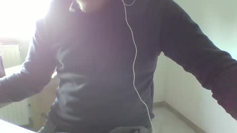 Snapshot of rainmaker08 chatting on September 2025 11:54:01 AM rainmaker08 online show from September 2025 11:54:01 AM