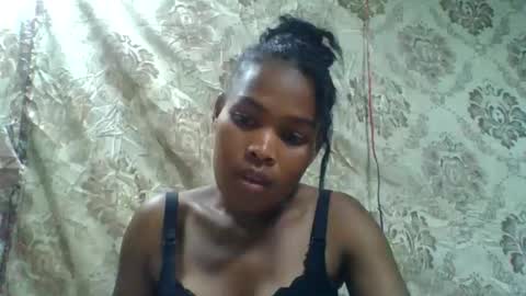 raissalove688460 online show from June 2026 02:19:02 PM