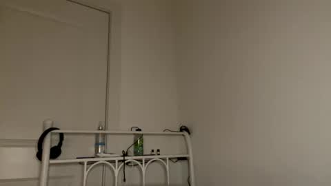 Ray Ray online show from February 2025 03:42:01 AM