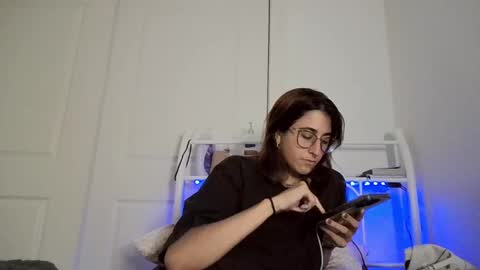 Ray Ray online show from September 2025 04:35:02 AM