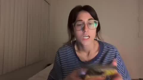 Ray Ray online show from February 2026 04:44:02 AM