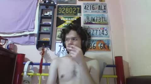 Snapshot of raku2386 chatting on January 2025 12:32:02 AM Ken online show from January 2025 12:32:02 AM