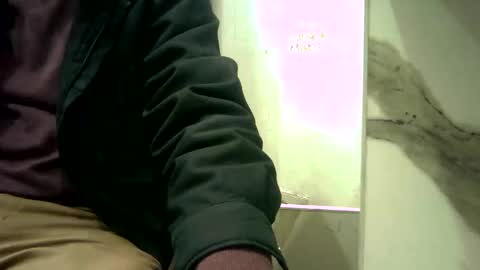 Snapshot of rakulgee12 chatting on March 2026 06:14:01 AM rakulgee1 online show from March 2026 06:14:01 AM