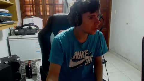 Snapshot of ramisexyloveyou chatting on September 2025 01:34:02 PM Ramiro online show from September 2025 01:34:02 PM