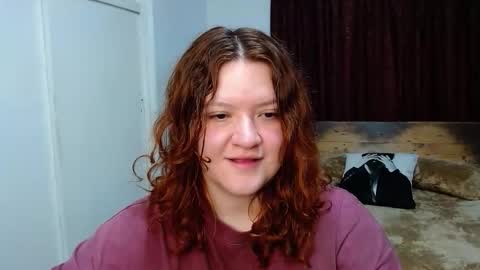 Snapshot of ramona15 chatting on October 2025 09:44:01 PM Ramona online show from October 2025 09:44:01 PM