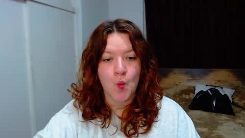 Snapshot of ramona15 chatting on November 2025 11:16:02 PM Ramona online show from November 2025 11:16:02 PM