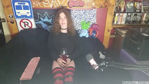 ramona_femboy online show from September 2025 07:07:01 AM