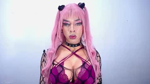 RamonaSmit online show from April 2026 08:24:02 PM