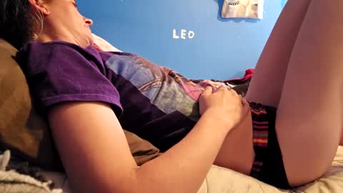 Snapshot of randcandy77 chatting on October 2025 05:33:02 PM Randcandy77 online show from October 2025 05:33:02 PM