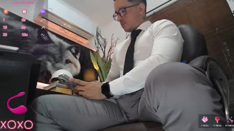 Snapshot of randylukehot chatting on November 2025 09:20:02 AM randylukehot online show from November 2025 09:20:02 AM