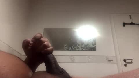 Snapshot of ranj00800 chatting on February 2025 06:45:02 PM ranj00800 online show from February 2025 06:45:02 PM