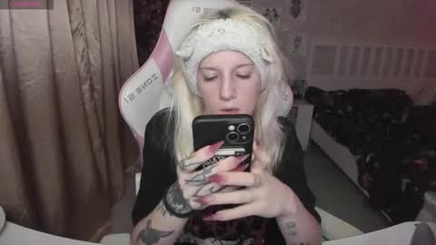 Rapunzel online show from December 2025 02:02:02 PM