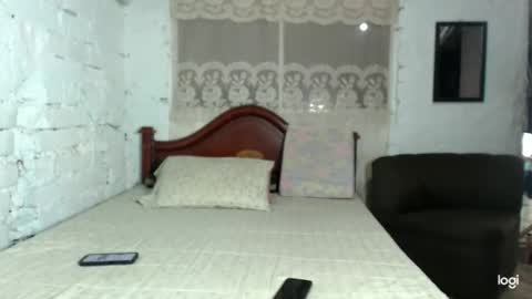 raquel2411 online show from June 2026 04:07:02 PM