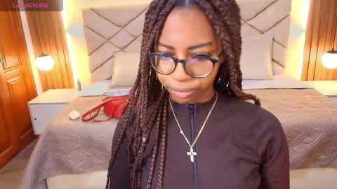 Raquel online show from April 2026 11:57:01 AM