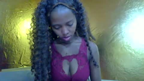 Snapshot of rasoanirinaa chatting on June 2026 03:58:02 AM rasoanirinaa online show from June 2026 03:58:02 AM