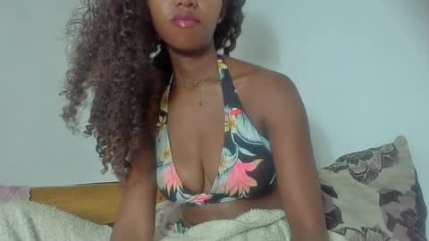Snapshot of rasoanirinaa chatting on July 2026 04:50:02 AM rasoanirinaa online show from July 2026 04:50:02 AM